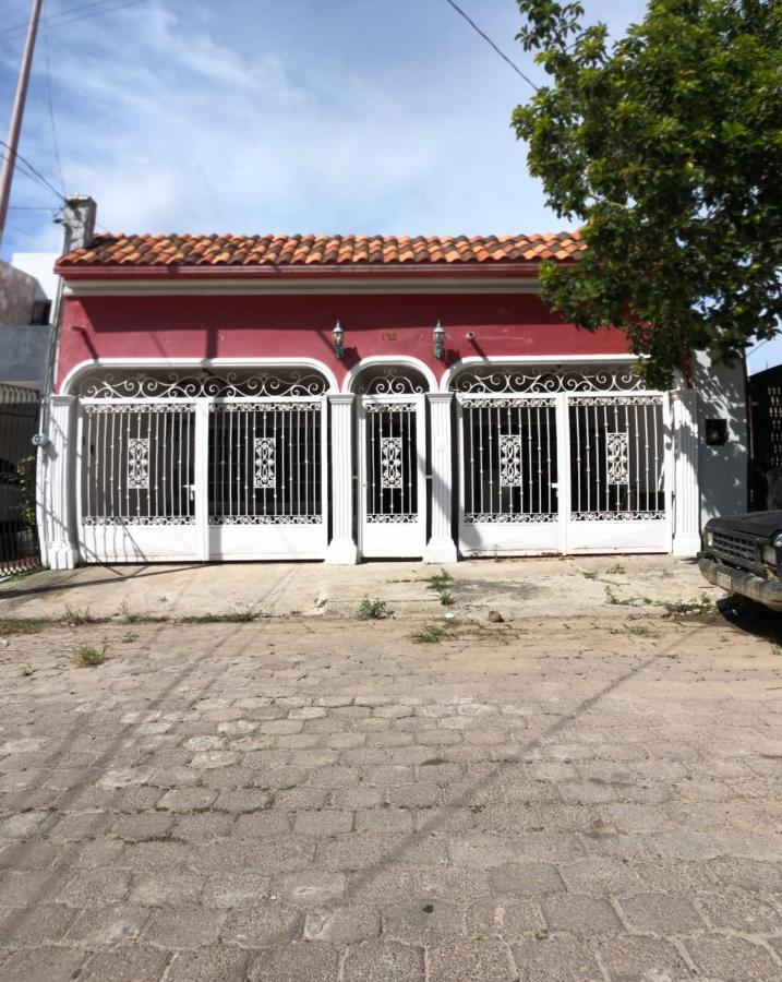 Mini Hostal Cultural de Mazatlán Exterior foto